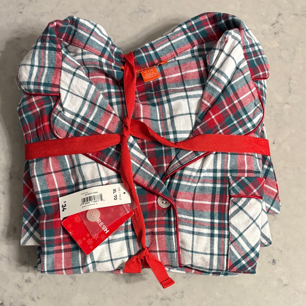 Plaid Women’s Pajama set - Red, Green, White